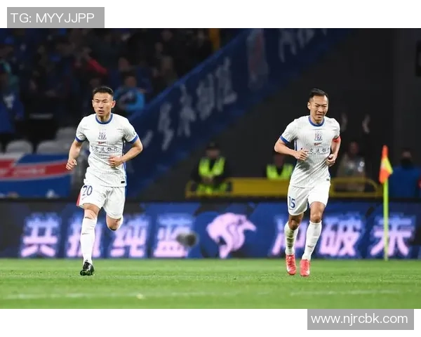 申花与延边首发直播全程解析精彩对决尽在此刻